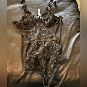 Fashion Nova Lace Teddy Bodysuit